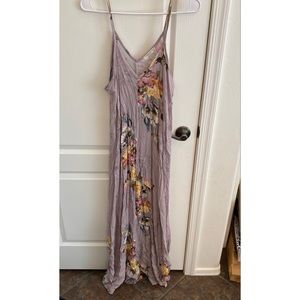 Final touch crinkle maxi dress size medium